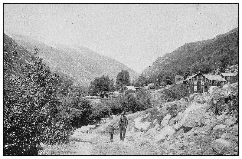 美国古色古香的黑白照片:Clear Creek Valley, Empire, Colorado